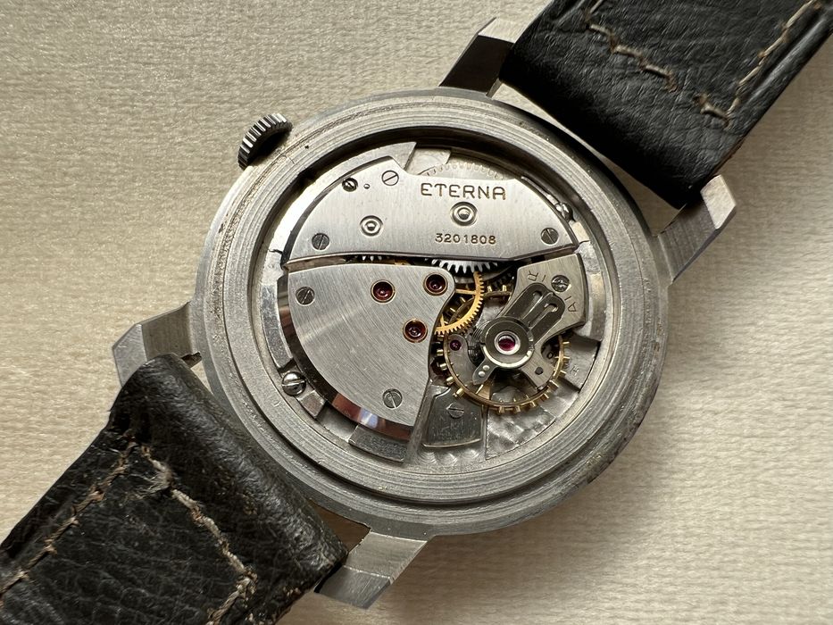 Relógio Eterna em aço (NOS)