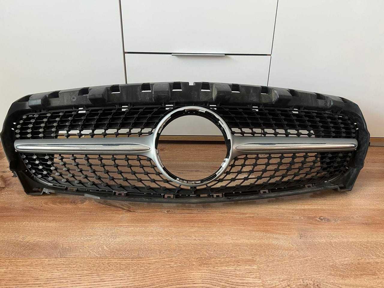 GRILL gril atrapa chłodnicy MERCEDES CLA W117