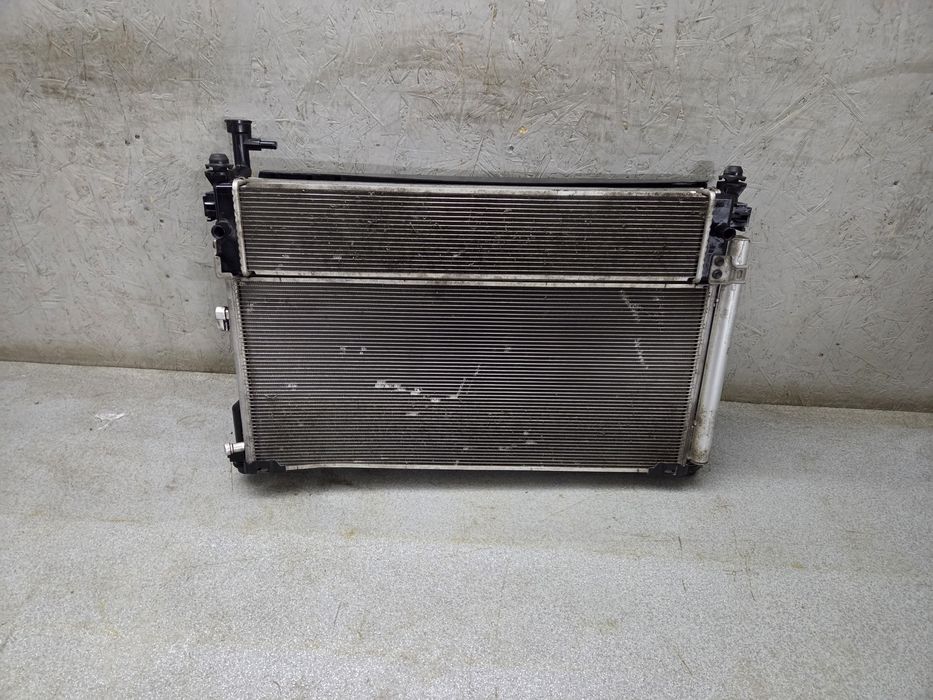 Касета радіаторів радіатор Toyota Rav4 hybrid розборка 2018 - 2025