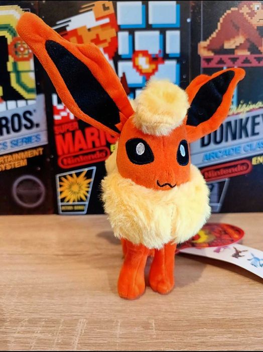Pokemon FLAREON Toy -Pluszowa zabawka