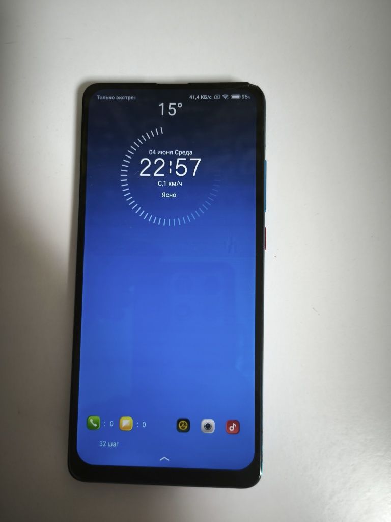 Продам телефон Xiaomi Mi 9T