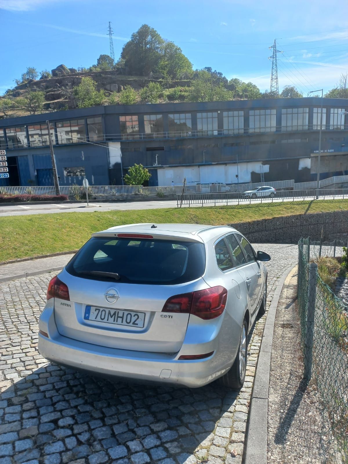 Opel Astra Sports Tourer Cinzento