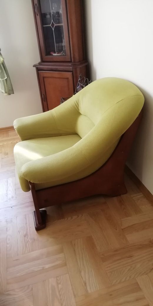 Sofa  rozkładana + 2 fotele