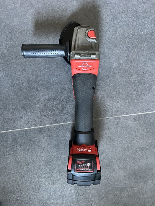 Безщіткова Акум. Болгарка Milwaukee M18 CAG125 XPDB