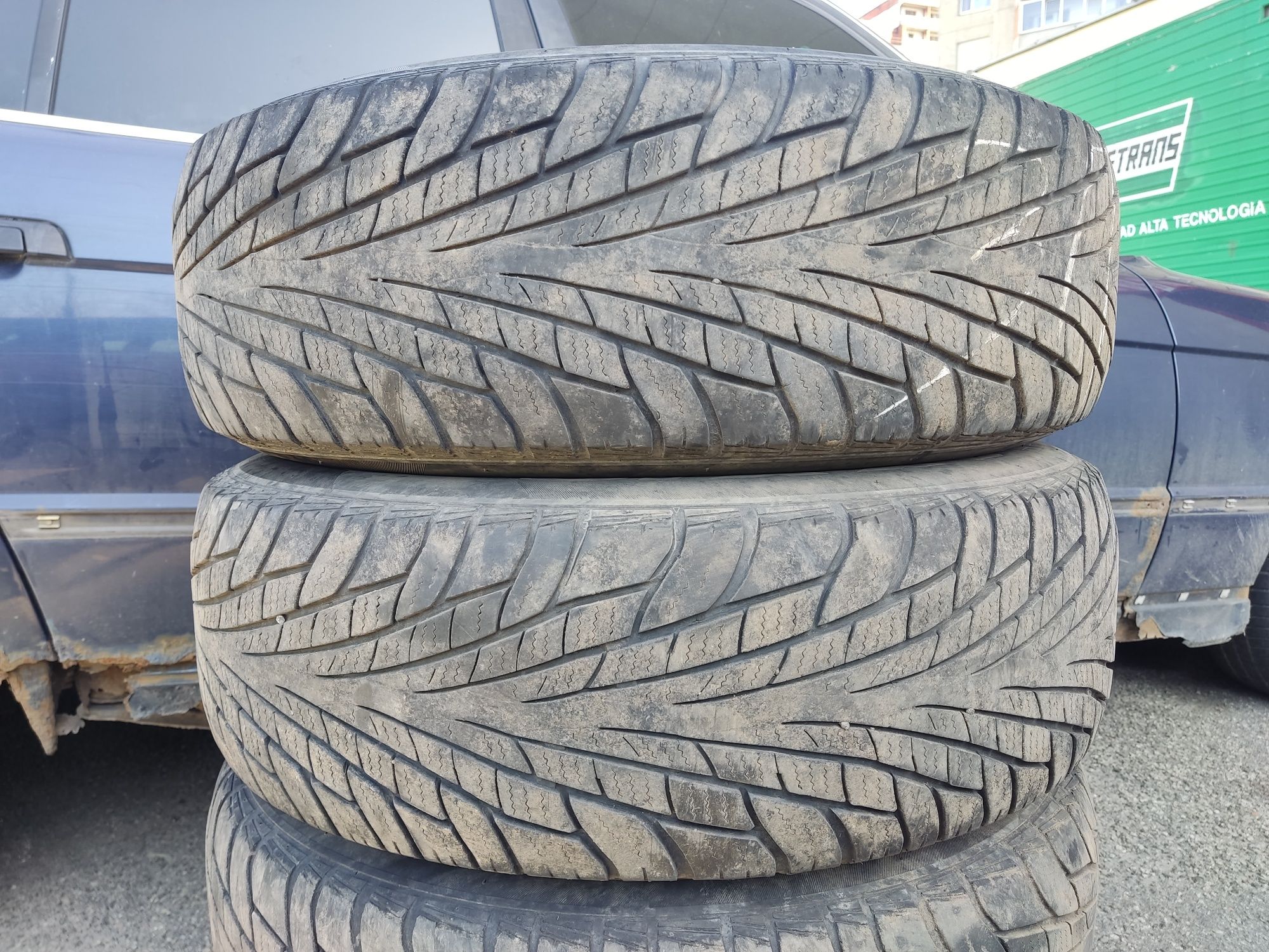 Резина Maxxis VictraSUV 235/75 R15