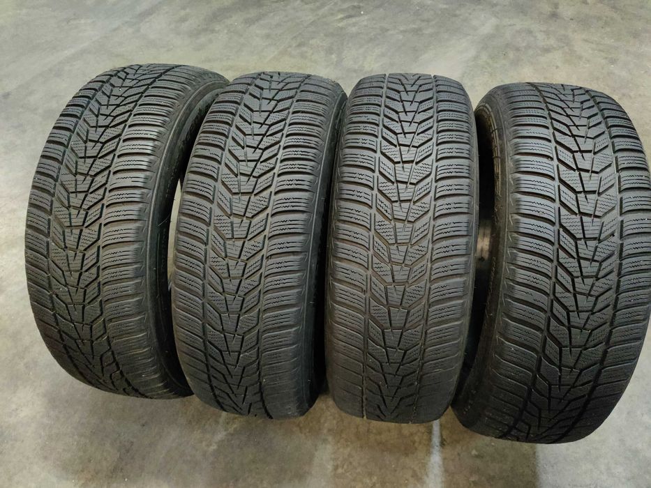 Hankook Wіnter I*cept Evo3 R17 225 60 шини зимові на джип
