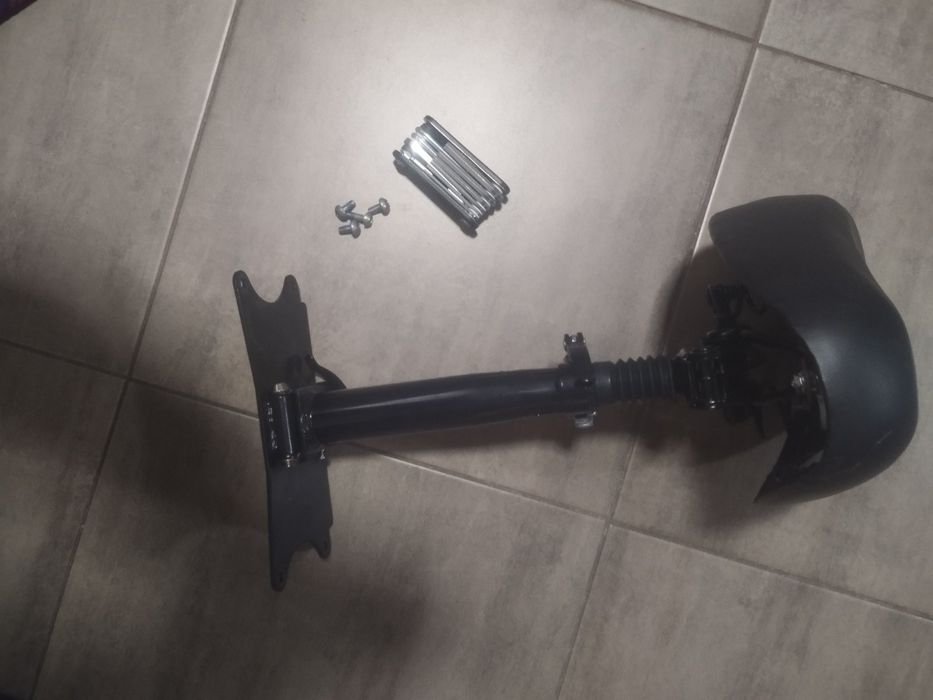 Електросамокат Giant Outlander M11