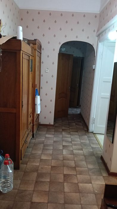 Продам старинные шкафы из натурального дерева под рестоврацию