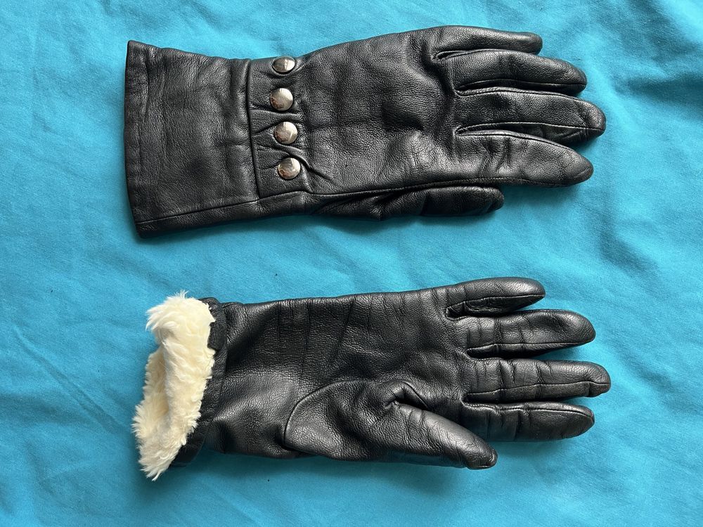 Продам кожаные перчатки