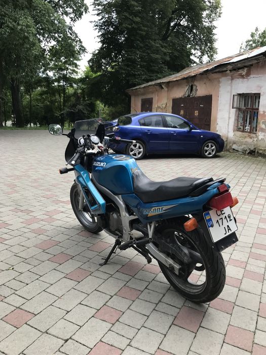 ТЕРМІНОВО Продам suzuki GS500E