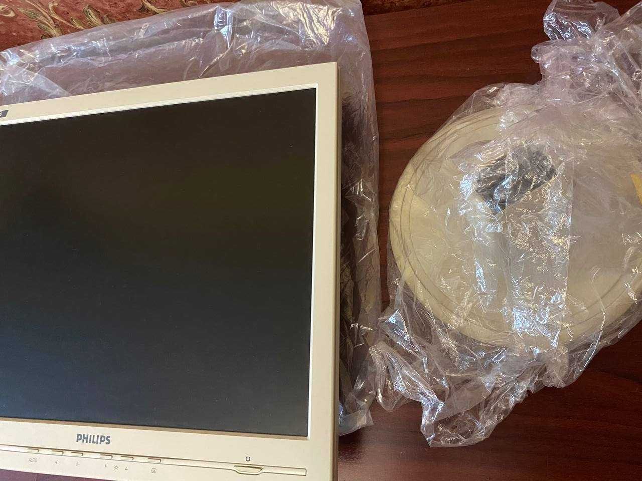 Монитор Philips 170S – 17" LCD
