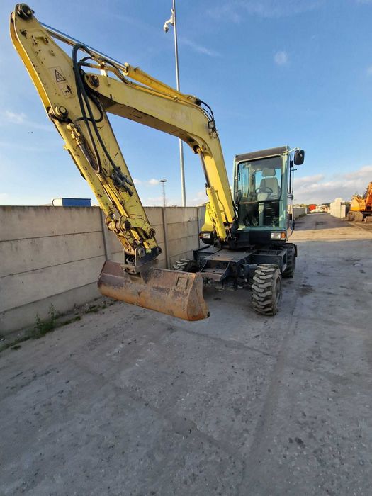Koparka kołowa minikoparka   Yanmar B55W-2  2011 r, 4400 mth