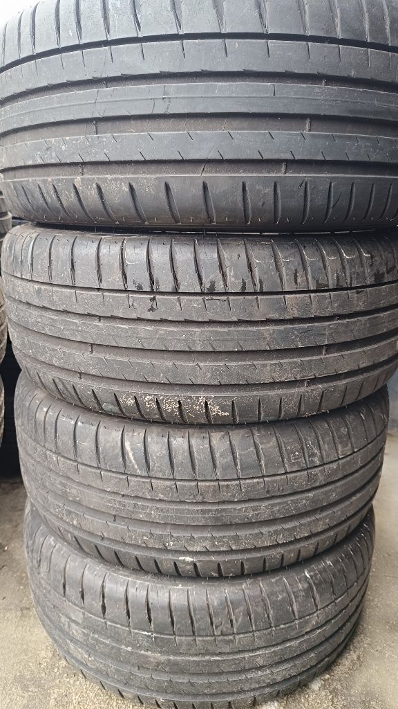 4x Michelin 225/40/18 Pilot Sport 4 92Y