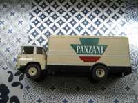 Miniatura de camião paté