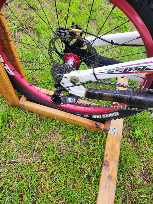 Scott Gambler 2011 calosc lub czesci Shimano,rockshox,fox,spank