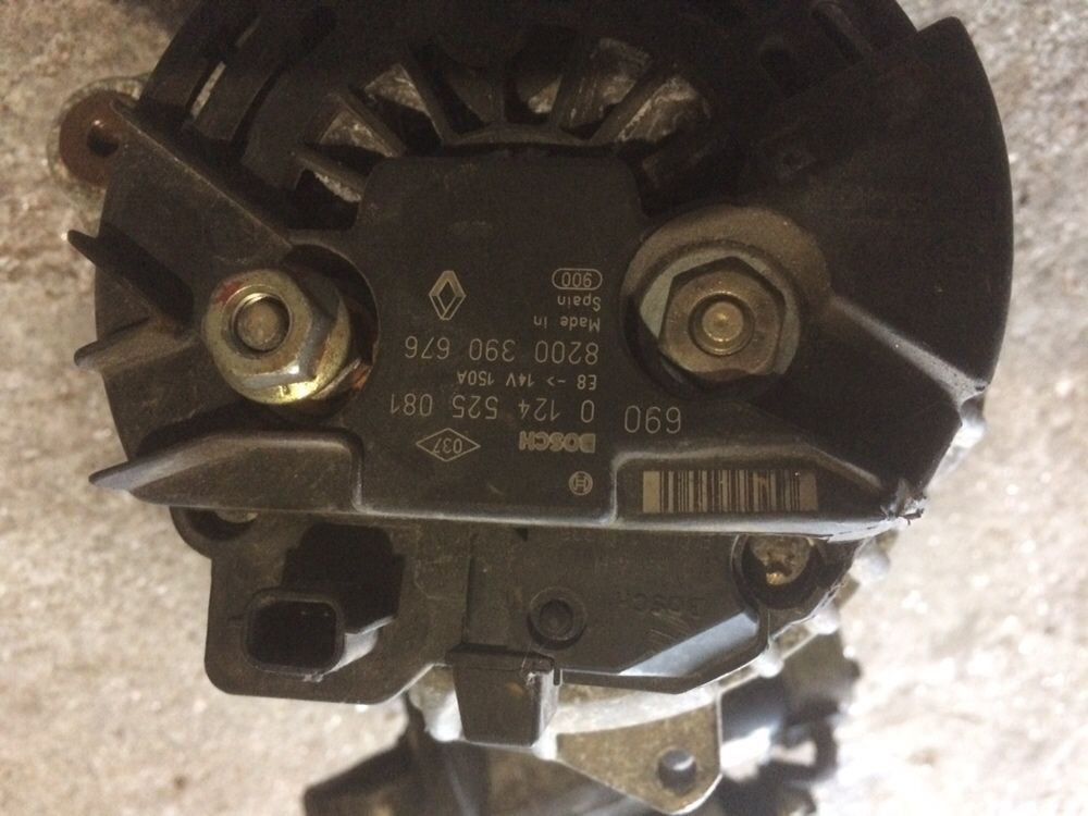 Vendo alternador Renault megane 3 1.5 dci 2007/2012