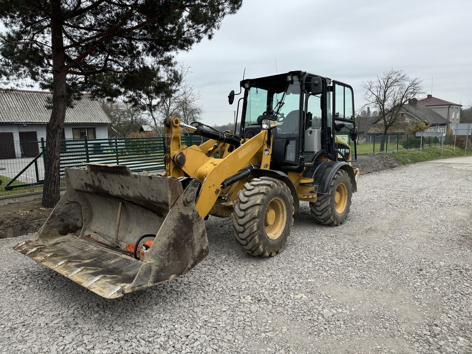 Ładowarka CAT 908H2 ORYGINALNA Po serwisie