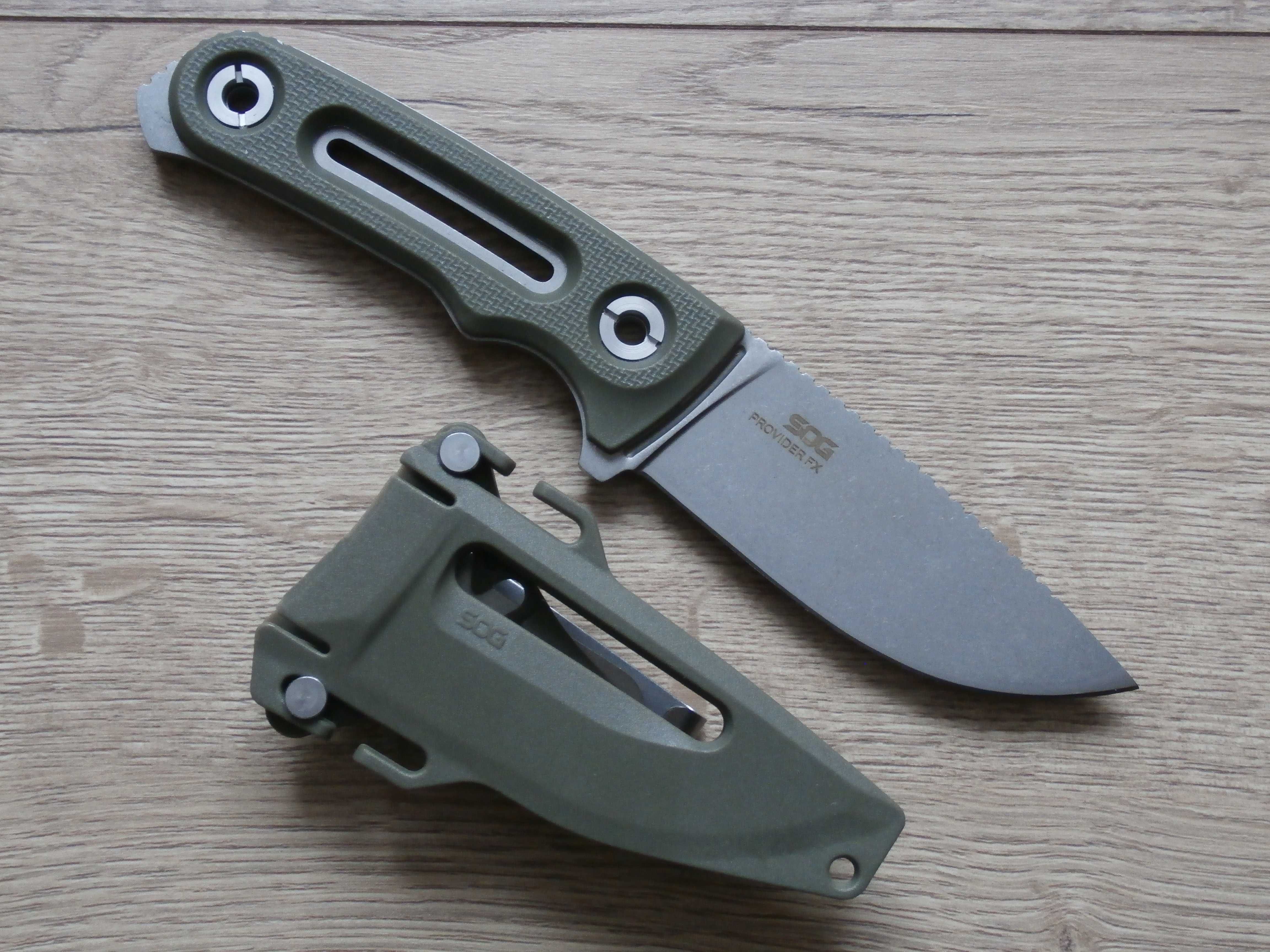 Тактичний похідний ніж SOG Provider FX (Stonewashed) 20 см, в ножнах