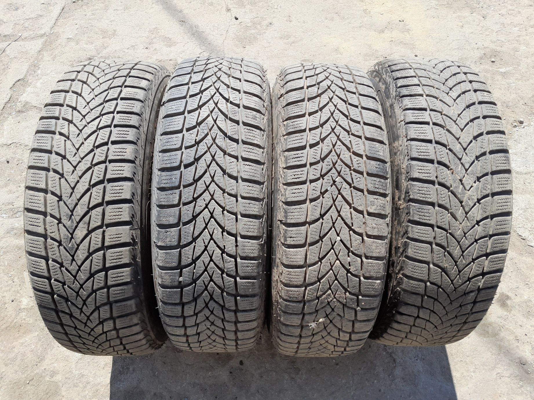 Koła Felgi opony zimow 195/65r15 114,3 Kia Hyundai Ceed Venga i30 ix20