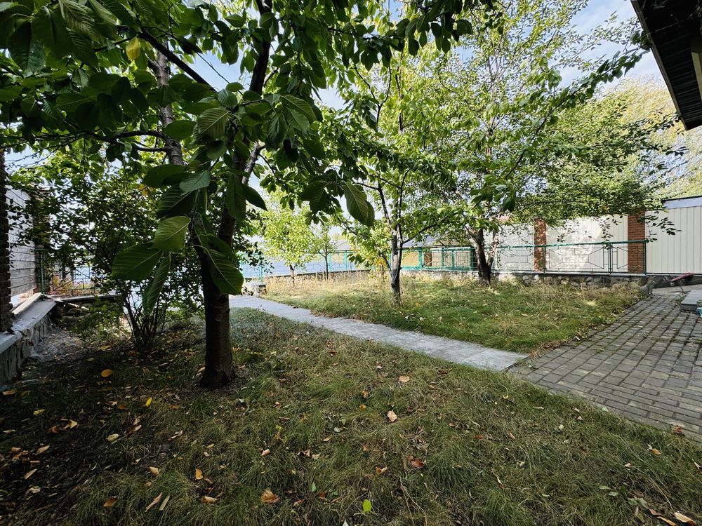 БЕЗ КОМІСІЇ, будинок з власним причалом і виходом у Дніпро, з РЕМОНТОМ