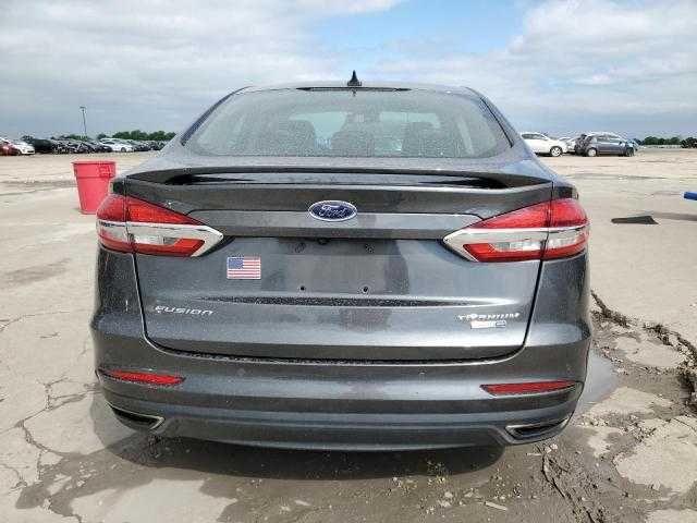 2020 року Ford Fusion Titanium