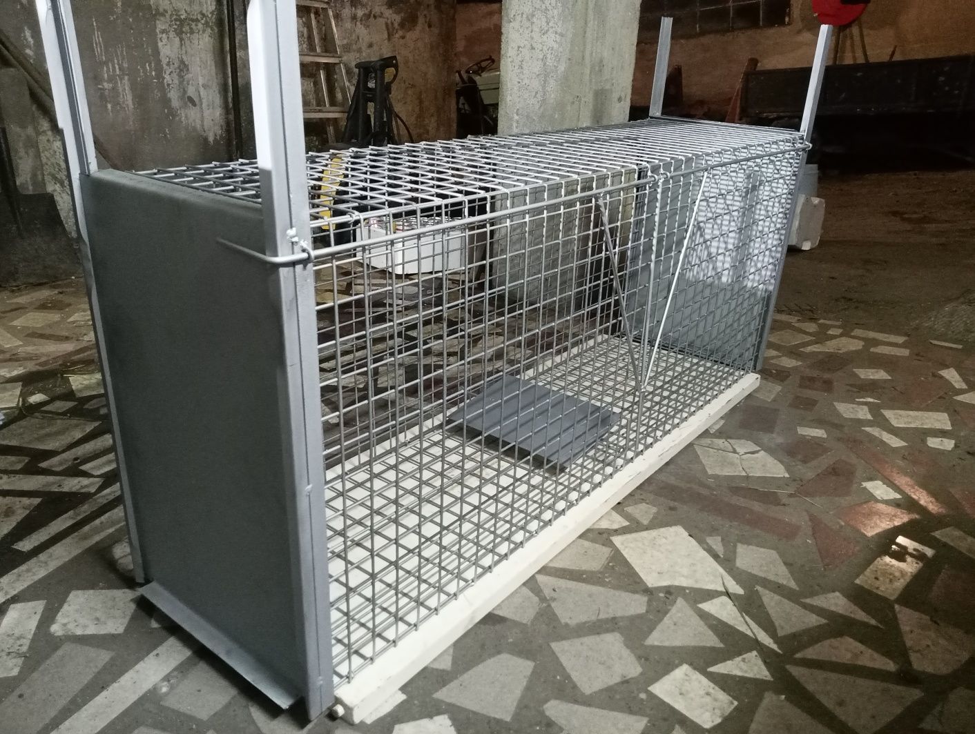 Gaiolas para animais errantes e ou predadores