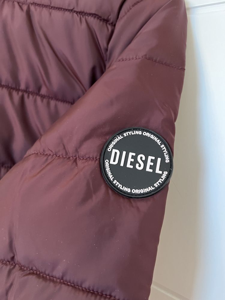 Жіноча куртка Diesel