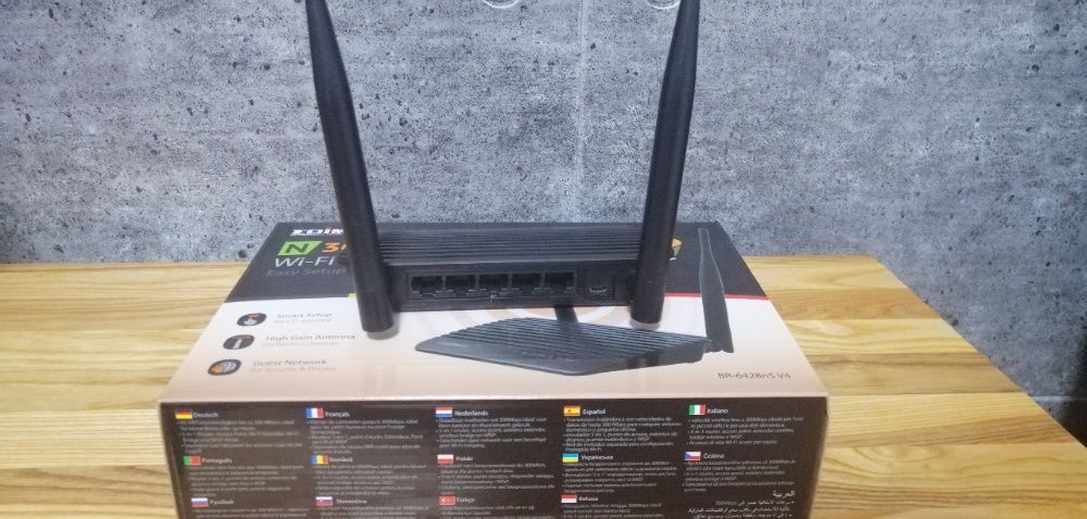 Bezprzewodowy router Edimax BR-6428nS V4