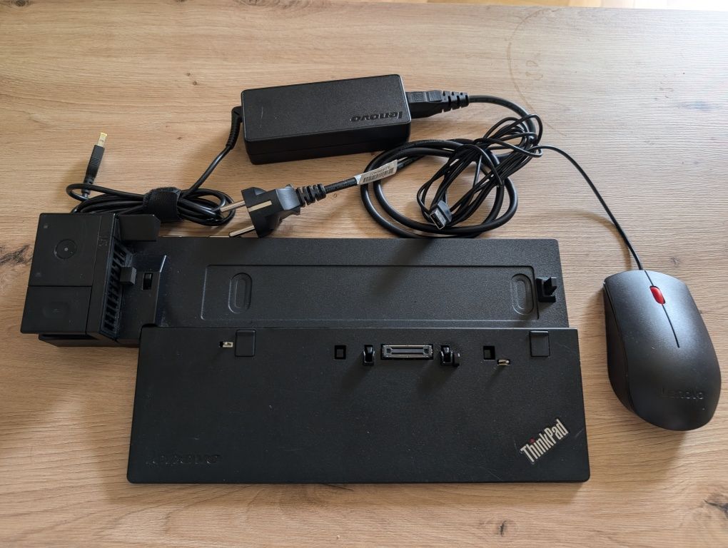 Stacja Dokująca Lenovo 40A2 + Zasilacz 90W + Mysz