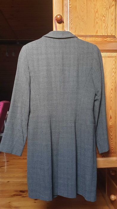 Lekki plaszczyk wiosenno - jesienny