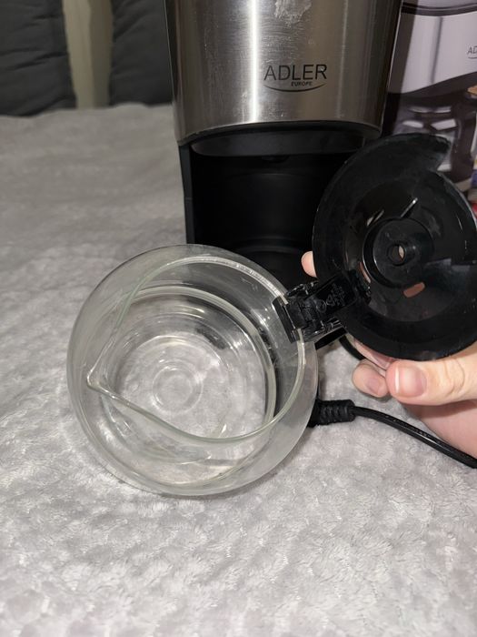 Кавоварка крапельна ADLER AD-4407