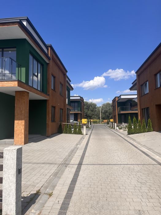 Продаж котеджу с.Зубра вул Івана Франка 23 ЖК Капітель