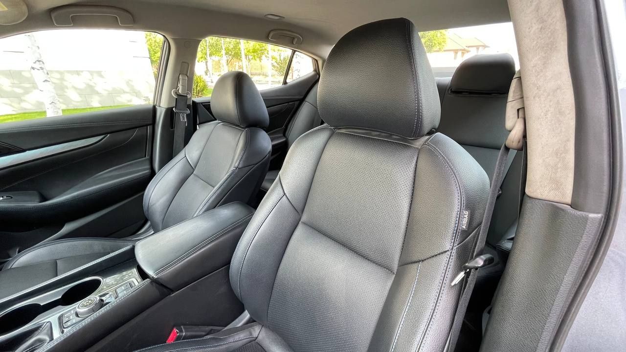 Nissan Maxima 2016