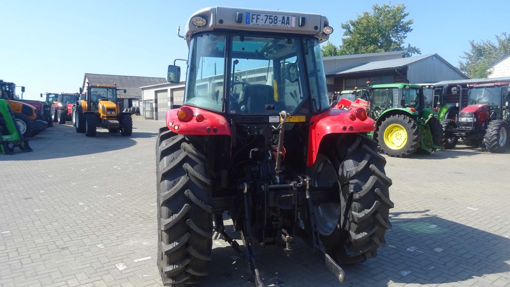 Massey Ferguson 5435 z ładowaczem AGRAM sprowadzony 2006r.