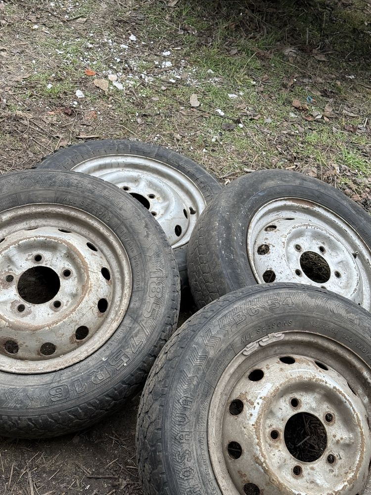 Продаю диски колесные на ниву