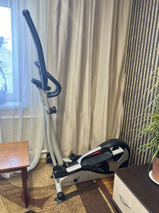 эллиптический тренажер Christopeit/орбитрек