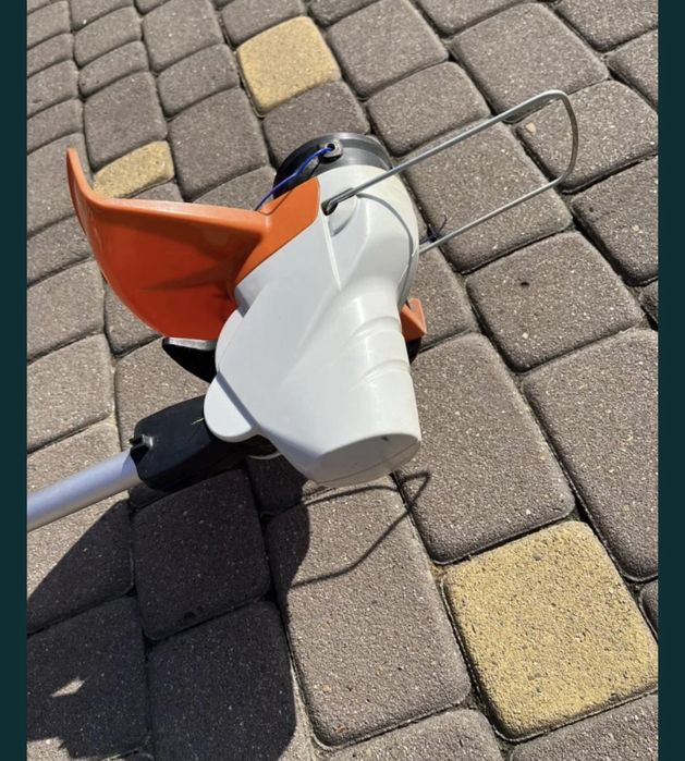 Podkaszarka stihl