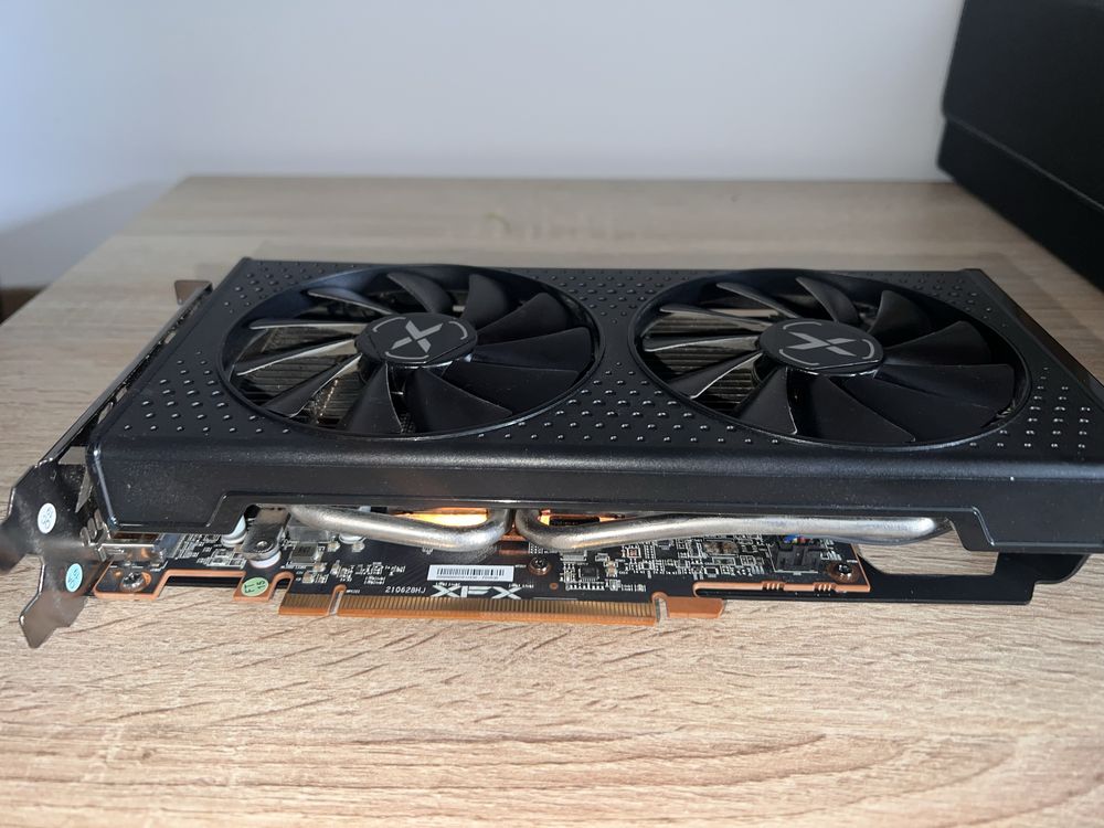 Placa Grafica  XFX Speedster Swft 210 AMD Radeon Rx 6600 8gb GDDR6