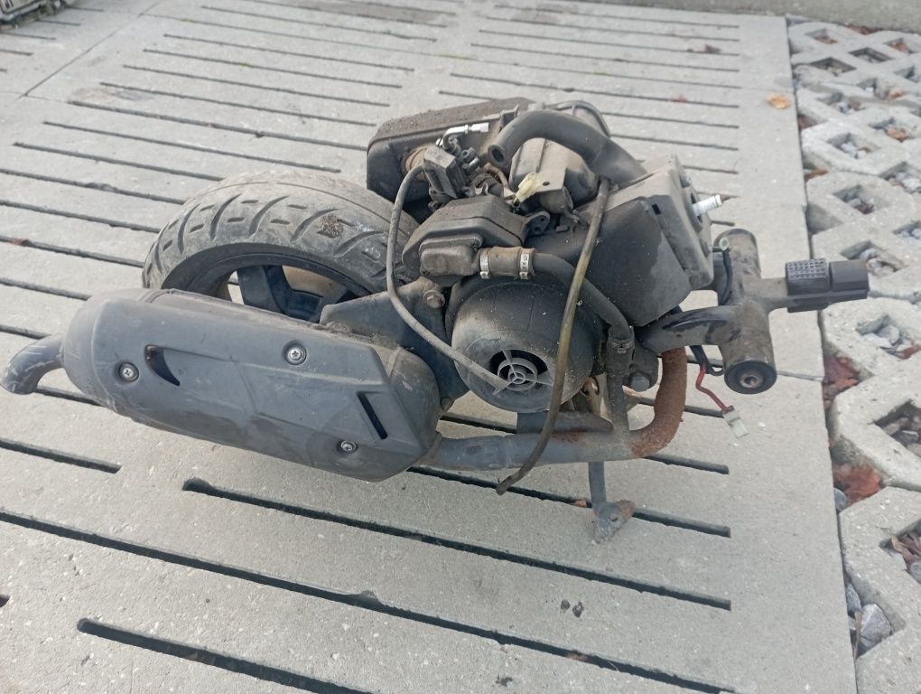 Silnik Piaggio ZIP,typhoon, stalker