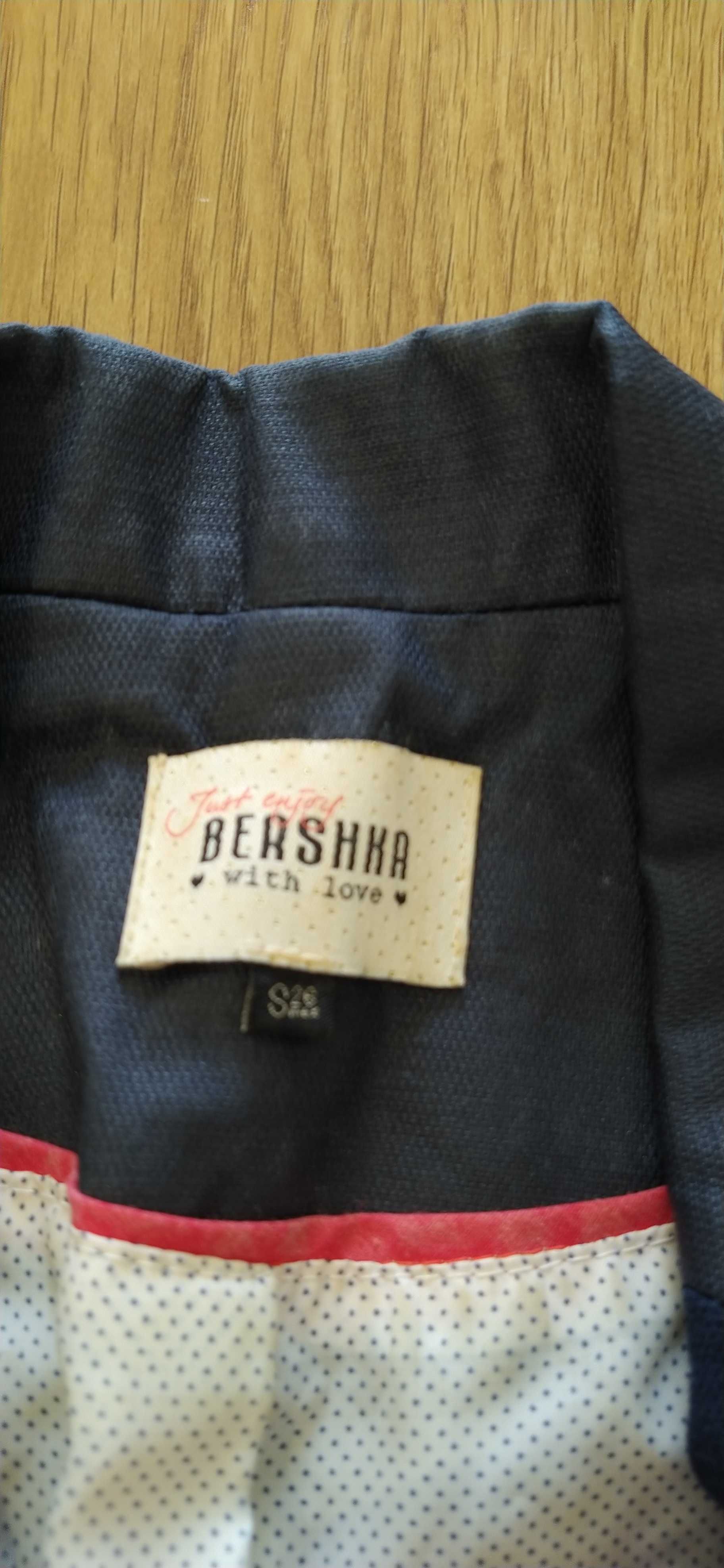 Blazer Bershka cintado
