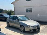 Alfa Romeo 147 1.9 JTD 16V Executive