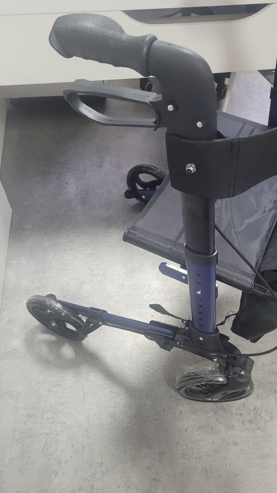 Balkonik rehabilitacyjny podpórka czterokołowa z koszykiem NA ZLECENIE