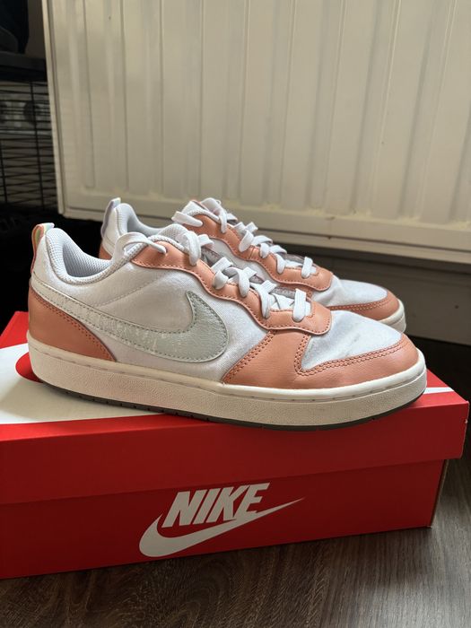 NIKE Court Borough Low 2 SE