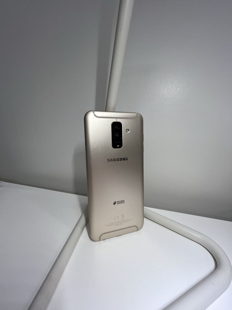 Samsung Galaxy A6+ em bom estado!