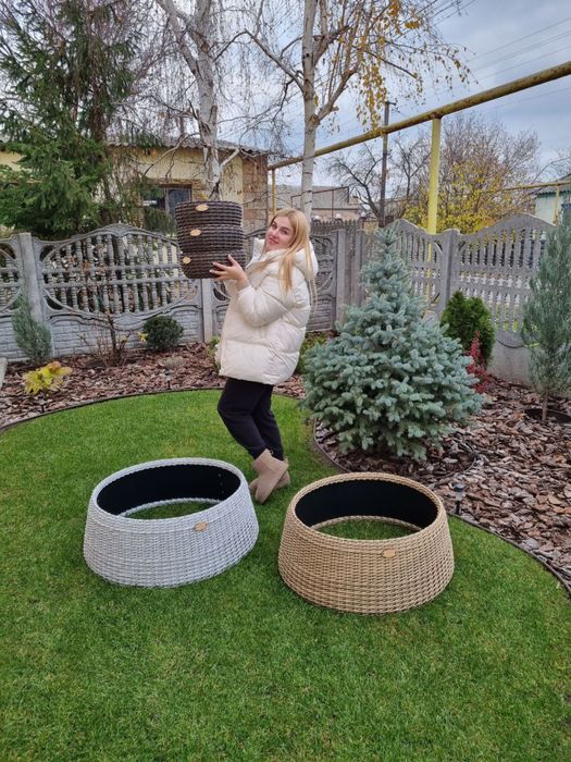 Новорічна спідниця, новорячна гірлянда, новорічні подарунки, декор