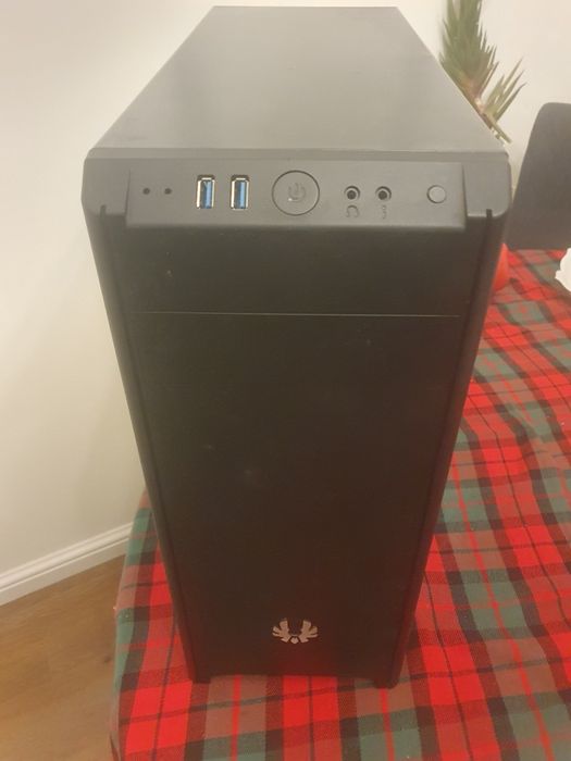 Obudowa Bitfenix nova