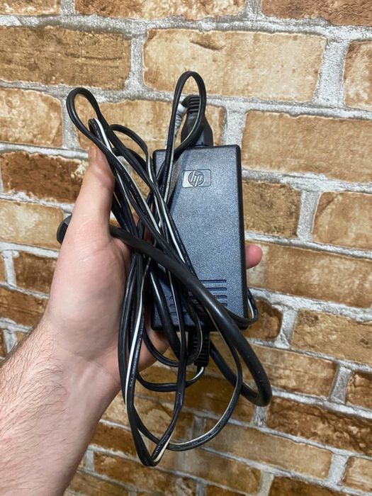 Блок живлення 5.5x2.5 мм HP 0950-3807 хар. 18V 2.23A 40W,