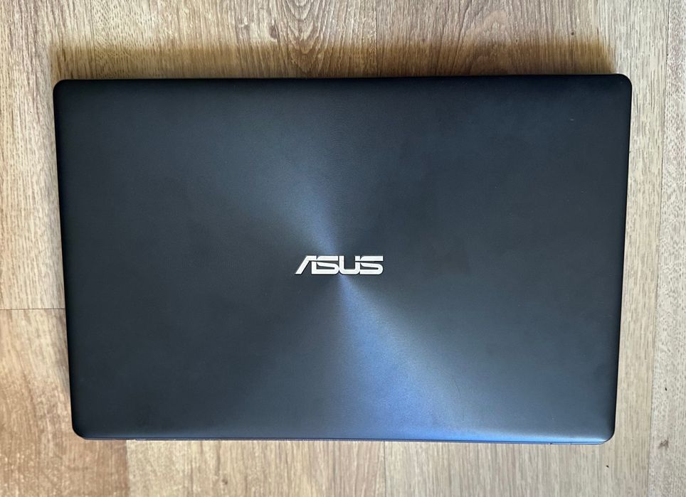 Laptop Asus R510D