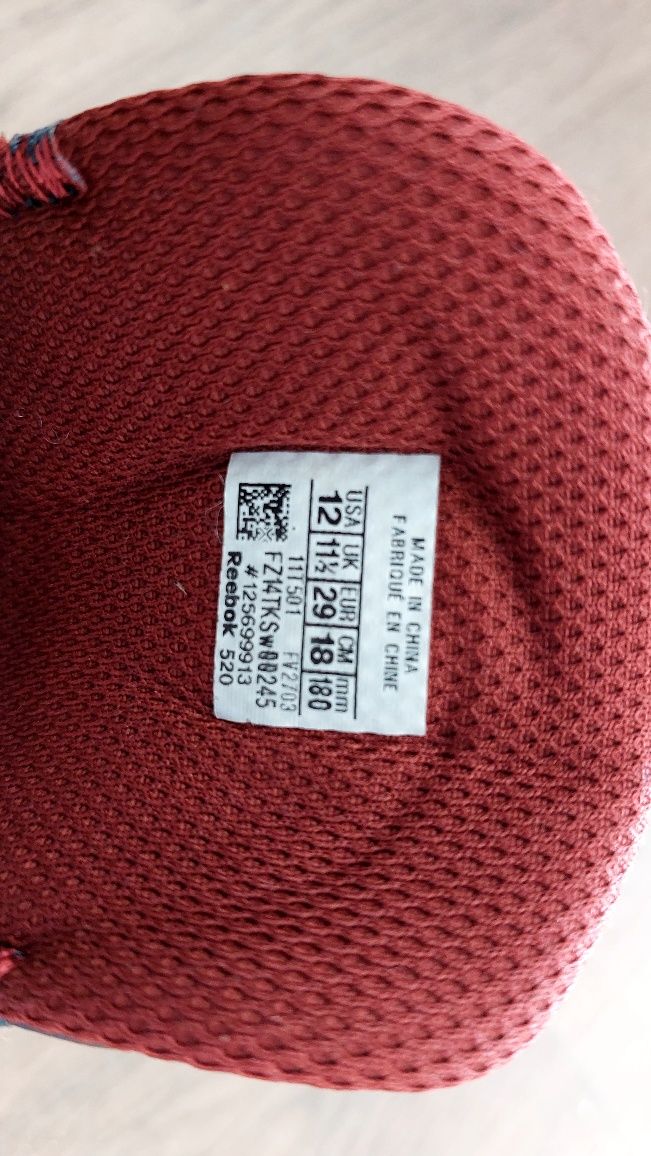 Półbuty Reebok, rozm. 29