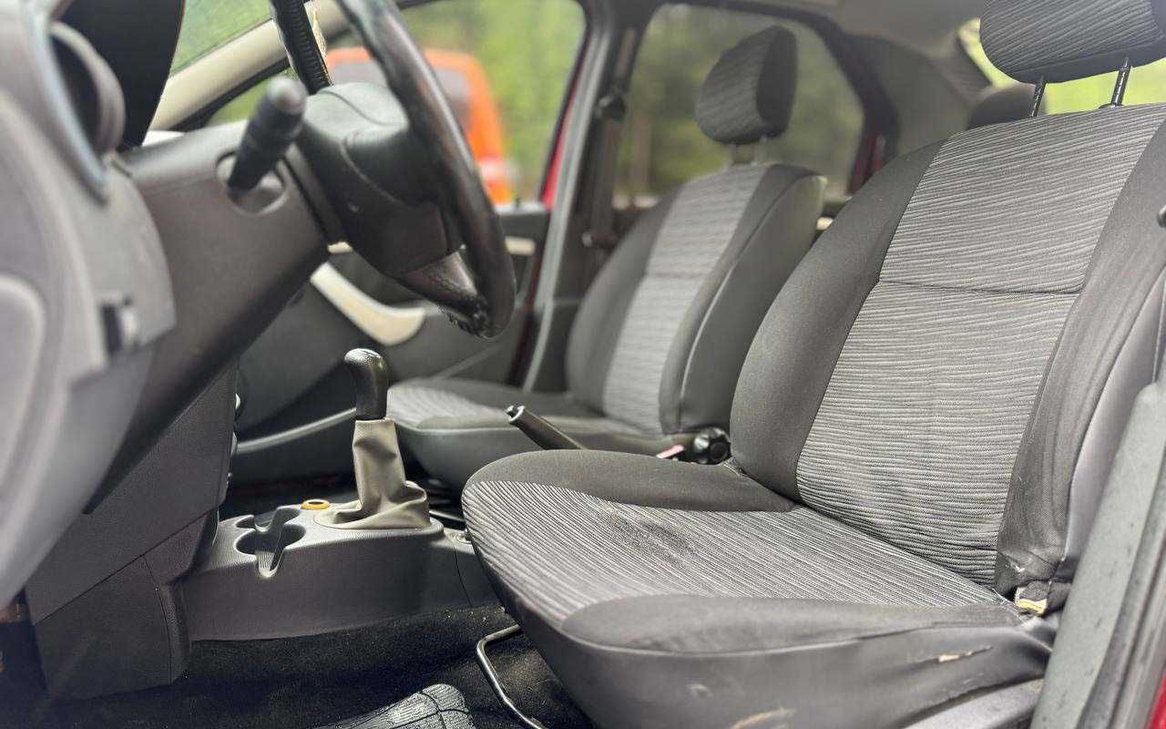 Dacia Logan 2006